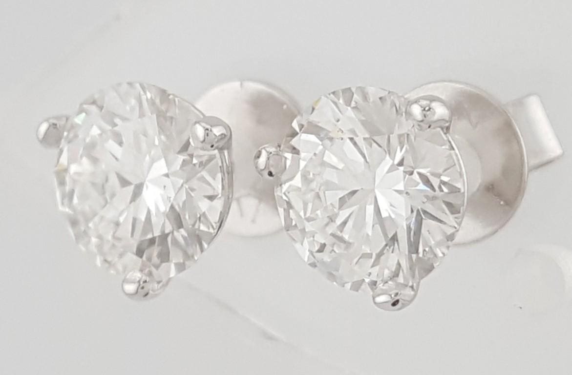 Fire & Ice Natural Round Diamond Ideal Cut Stud Earrings 2.01 ct 18K Retail $24K